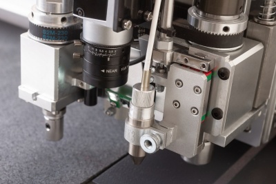 Многофункциональный цифровой режущий комплекс JWEI – LIST Digital Cut LST0Зll-0806-RM