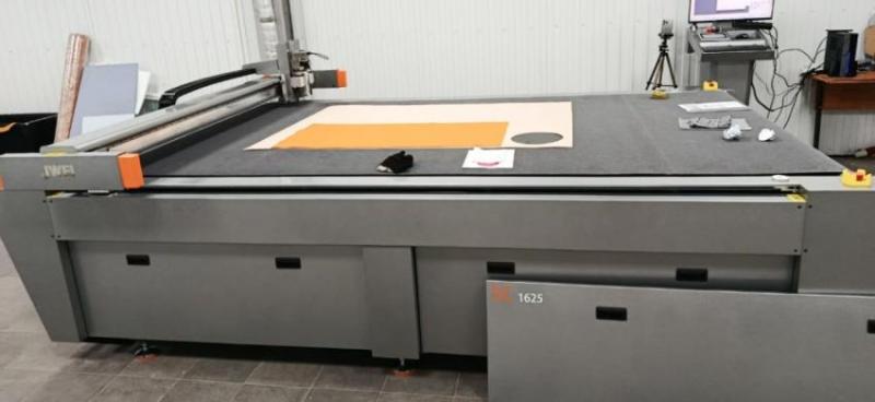 Запуск режущего планшетного плоттера JWEI SC 1625 в г. Ярославль